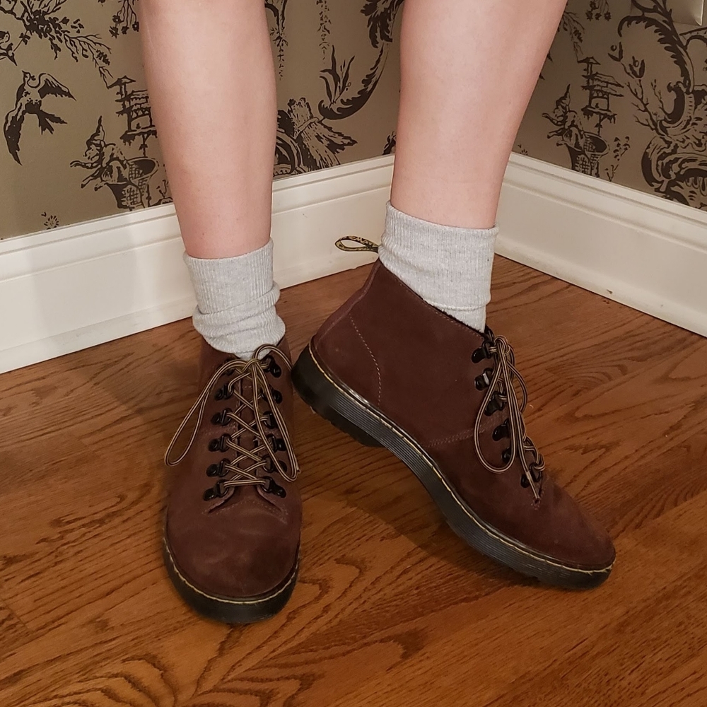 Lahava Doc Martens